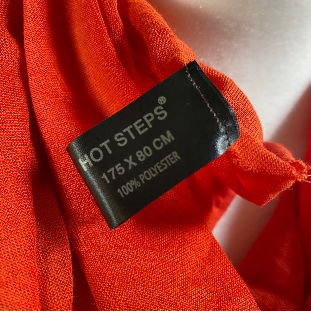 ⭐️SALE⭐️Hot Steps Red Foulard Scarf - Picture 4 of 6
